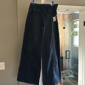 We The Free Spotlight High Rise Wide Leg Jeans, medium-dark in color